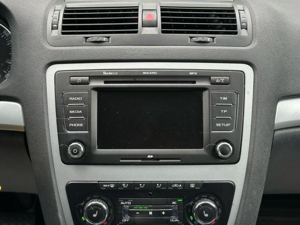 Skoda Octavia II (A5) Рестайлинг с пробегом 2012 года, цена 570 000 рублей, 220997 км, лифтбек, Автокод Объявления