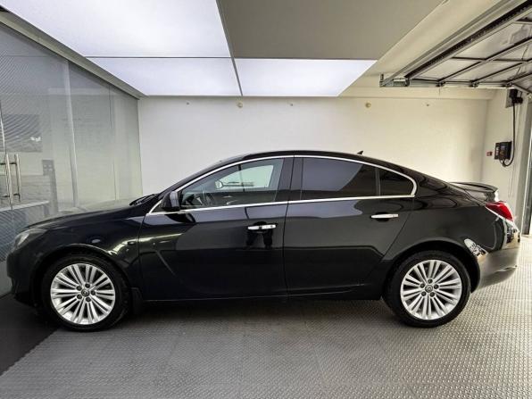 Opel Insignia I Рестайлинг с пробегом 2013 года, цена 1 190 000 рублей, 170939 км, седан, Автокод Объявления