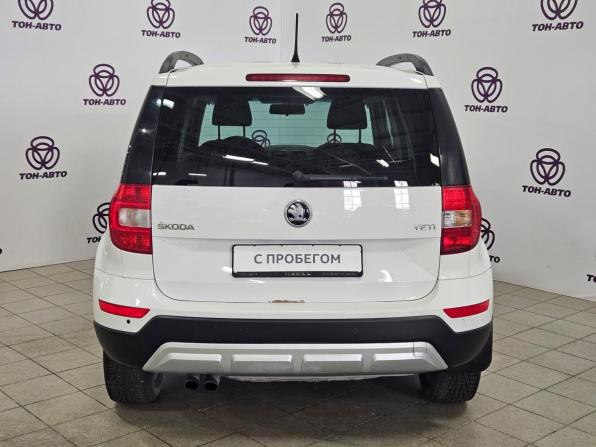 Skoda Yeti I Рестайлинг с пробегом 2016 года, цена 1 044 000 рублей, 112000 км, внедорожник, Автокод Объявления