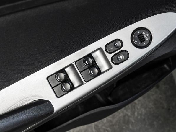Hyundai Solaris I Рестайлинг с пробегом 2015 года, цена 790 000 рублей, 232429 км, седан, Автокод Объявления