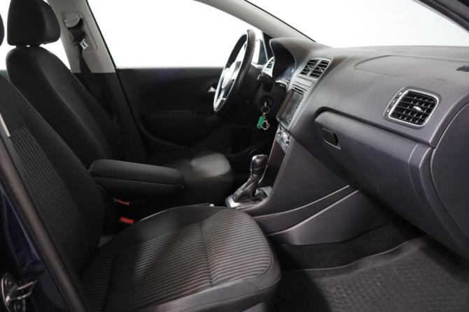 Volkswagen Polo V с пробегом 2013 года, цена 829 000 рублей, 107500 км, седан, Автокод Объявления