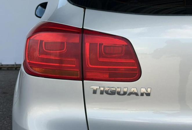Volkswagen Tiguan I Рестайлинг с пробегом 2012 года, цена 1 215 000 рублей, 285427 км, внедорожник, Автокод Объявления