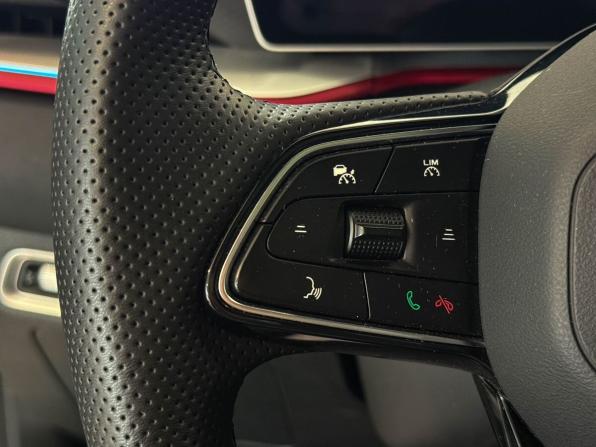 Geely Coolray I Рестайлинг с пробегом 2024 года, цена 2 225 000 рублей, 22638 км, внедорожник, Автокод Объявления
