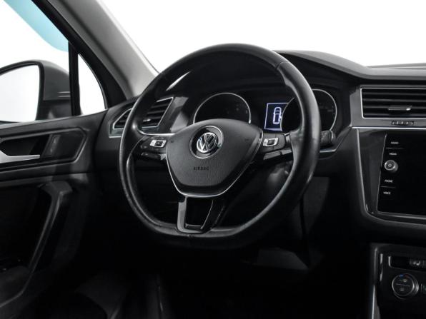 Volkswagen Tiguan II с пробегом 2019 года, цена 1 690 000 рублей, 212422 км, внедорожник, Автокод Объявления