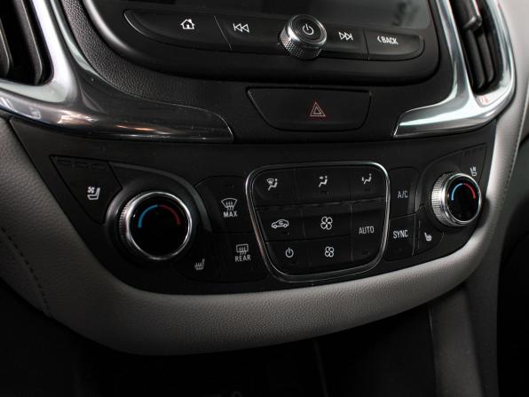 Chevrolet Equinox III с пробегом 2020 года, цена 1 835 000 рублей, 140450 км, внедорожник, Автокод Объявления
