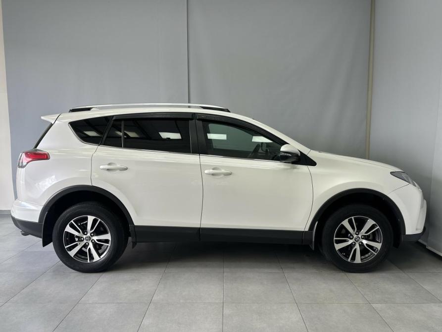 Toyota RAV4 IV (XA40) Рестайлинг Красноярск  - изображение 10