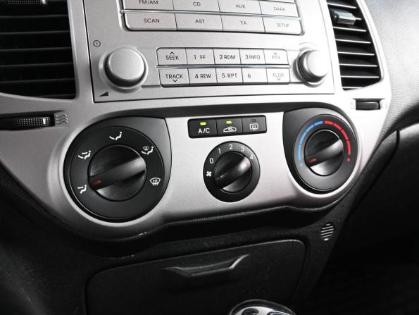 Hyundai i20 I с пробегом 2010 года, цена 990 000 рублей, 88185 км, хэтчбек, Автокод Объявления