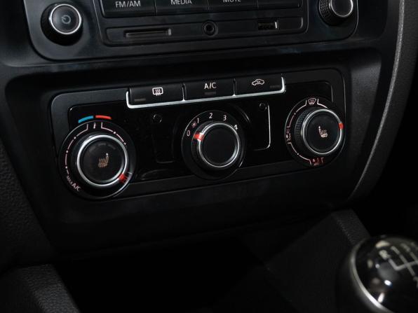 Volkswagen Jetta VI Рестайлинг с пробегом 2016 года, цена 1 178 000 рублей, 145598 км, седан, Автокод Объявления