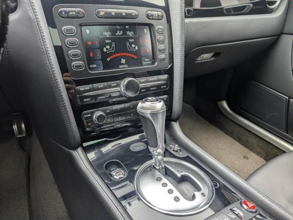 Bentley Continental Flying Spur с пробегом 2006 года, цена 1 997 000 рублей, 69054 км, седан, Автокод Объявления