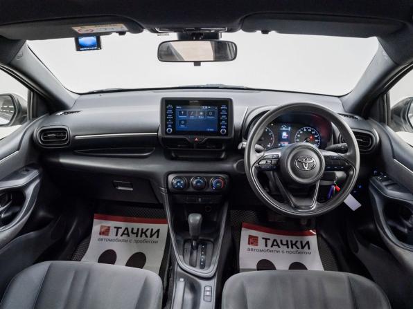 Toyota Yaris IV с пробегом 2020 года, цена 1 120 000 рублей, 108000 км, хэтчбек, Автокод Объявления