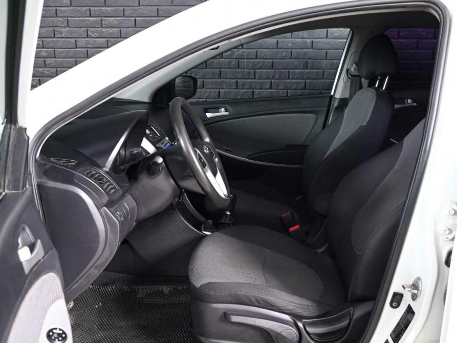 Hyundai Solaris I Екатеринбург  - изображение 9