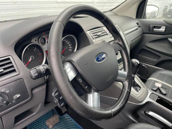Ford Kuga I с пробегом 2012 года, цена 750 000 рублей, 248600 км, внедорожник, Автокод Объявления