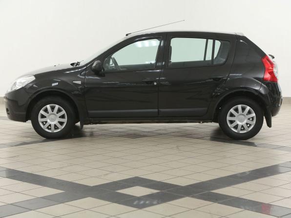 Renault Sandero I с пробегом 2011 года, цена 678 000 рублей, 23000 км, хэтчбек, Автокод Объявления