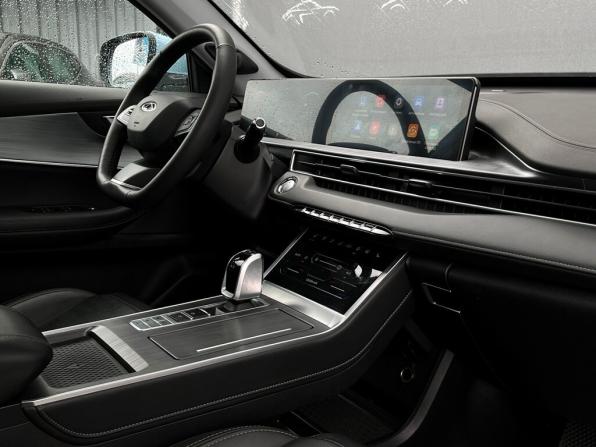 Chery Tiggo 7 Pro Max I с пробегом 2023 года, цена 1 881 800 рублей, 41118 км, внедорожник, Автокод Объявления