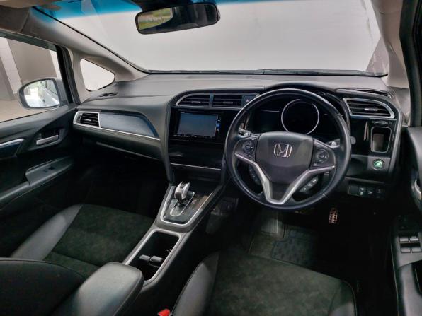 Honda Shuttle II с пробегом 2018 года, цена 1 346 000 рублей, 117000 км, универсал, Автокод Объявления