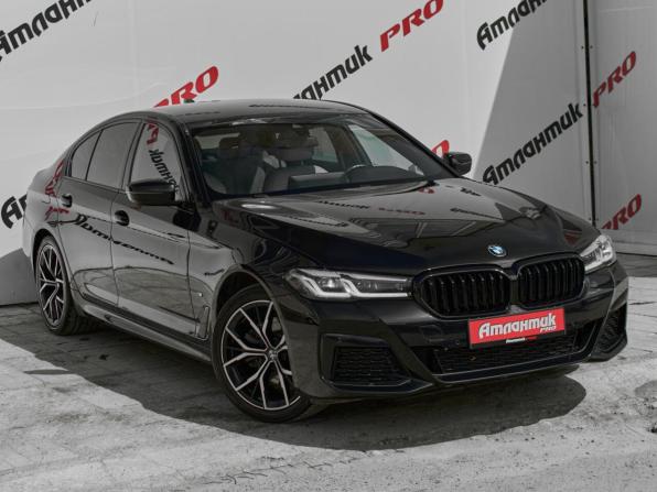 BMW 5 серии VII (G30/G31/G38) Рестайлинг с пробегом 2021 года, цена 4 950 000 рублей, 106064 км, седан, Автокод Объявления