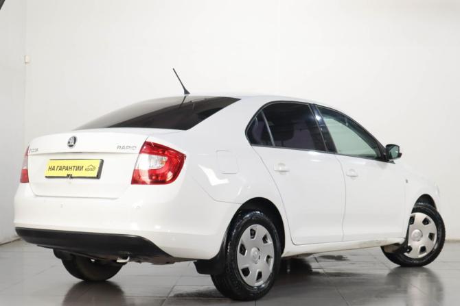 Skoda Rapid I с пробегом 2014 года, цена 899 000 рублей, 160000 км, лифтбек, Автокод Объявления