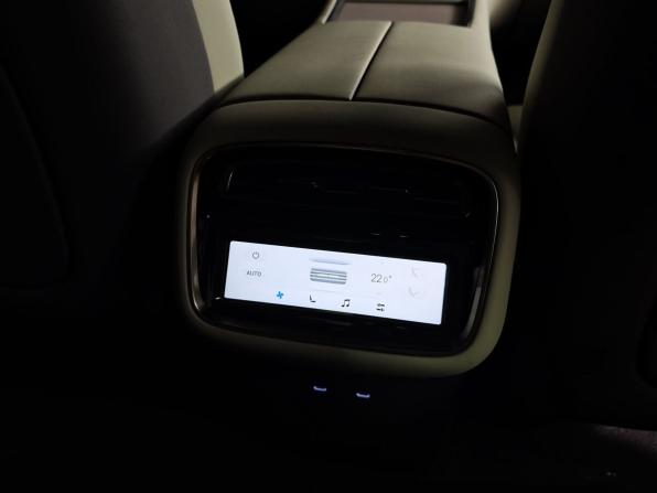 Exeed Exlantix ES с пробегом 2025 года, цена 4 900 000 рублей, 495 км, седан, Автокод Объявления