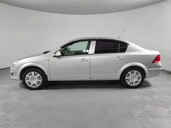 Opel Astra H Рестайлинг с пробегом 2011 года, цена 370 000 рублей, 280273 км, седан, Автокод Объявления