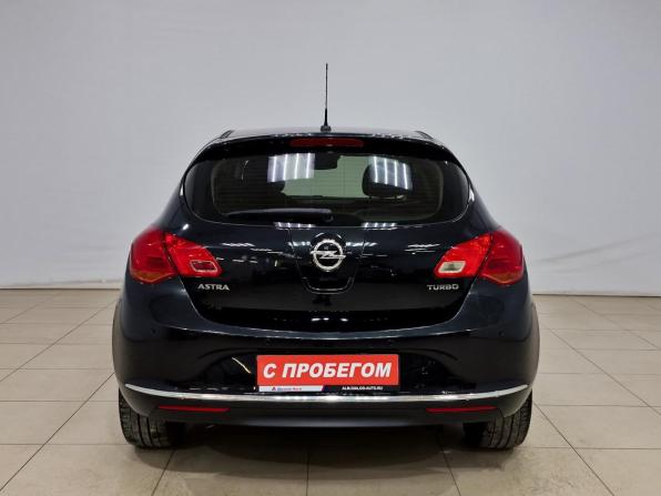 Opel Astra J Рестайлинг с пробегом 2014 года, цена 800 000 рублей, 143552 км, хэтчбек, Автокод Объявления