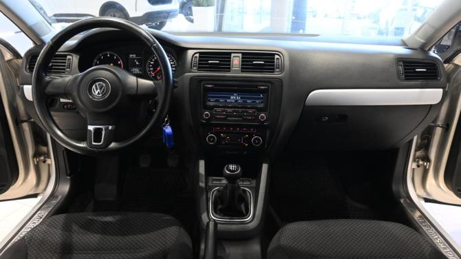Volkswagen Jetta VI с пробегом 2011 года, цена 990 000 рублей, 210000 км, седан, Автокод Объявления