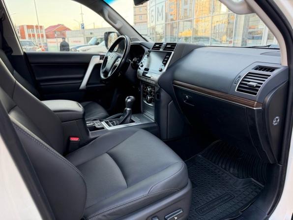 Toyota Land Cruiser Prado 150 Series Рестайлинг 3 с пробегом 2021 года, цена 6 360 000 рублей, 150800 км, внедорожник, Автокод Объявления
