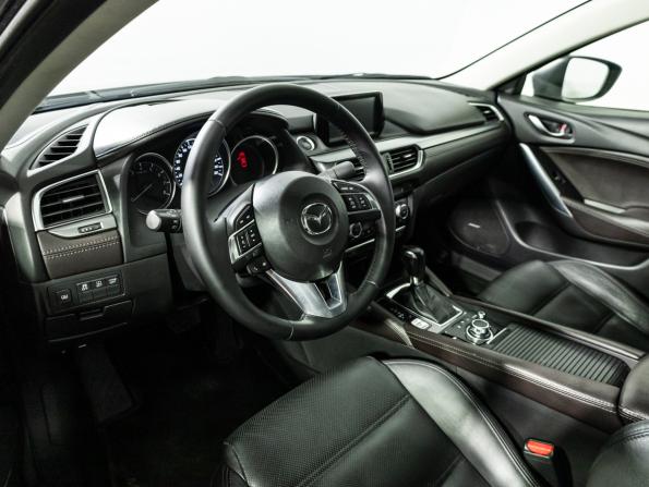 Mazda 6 III (GJ) Рестайлинг с пробегом 2015 года, цена 1 699 700 рублей, 128710 км, седан, Автокод Объявления