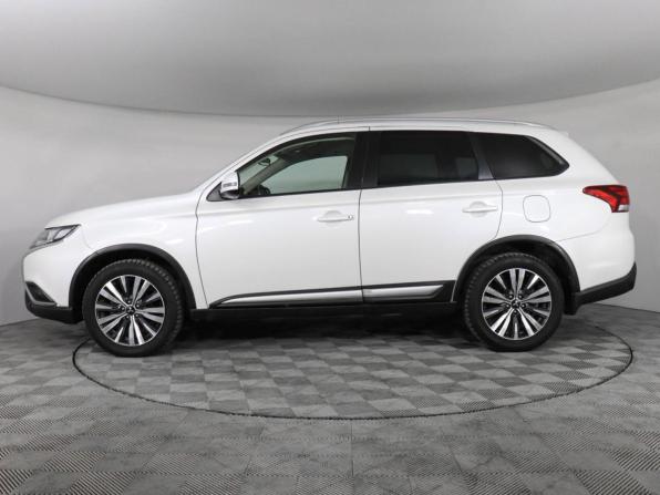 Mitsubishi Outlander III Рестайлинг 3 с пробегом 2019 года, цена 2 100 000 рублей, 97841 км, внедорожник, Автокод Объявления