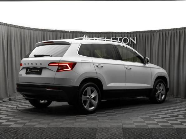 Skoda Karoq I с пробегом 2020 года, цена 2 470 000 рублей, 90053 км, внедорожник, Автокод Объявления