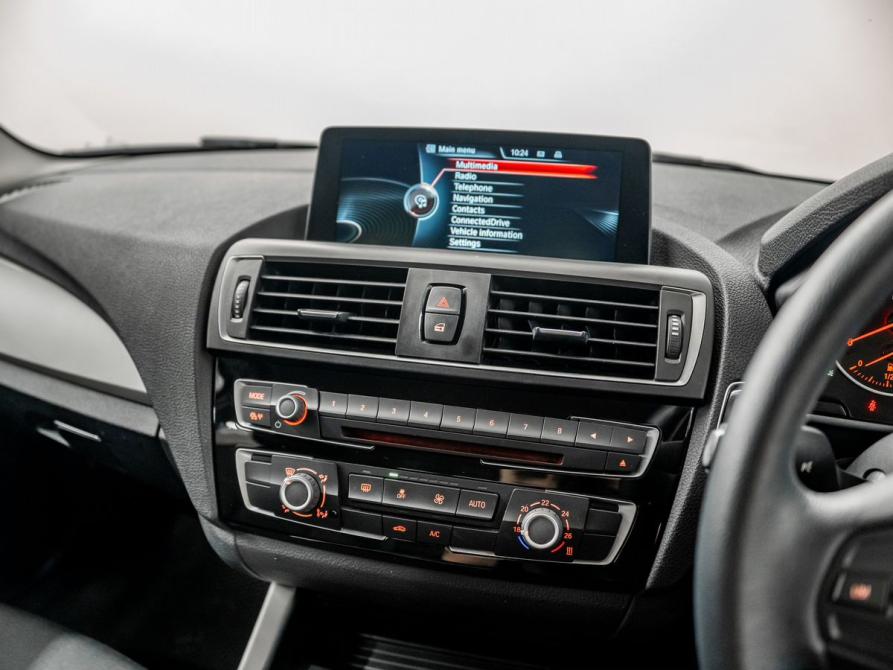 BMW 1 серии II (F20/F21) Рестайлинг Красноярск  - изображение 12