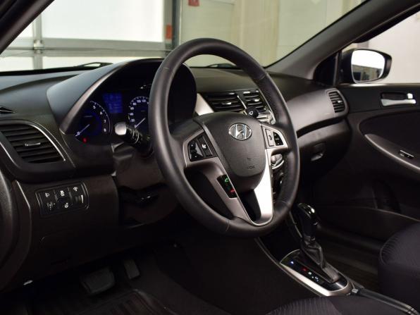 Hyundai Solaris I Рестайлинг с пробегом 2014 года, цена 1 099 995 рублей, 152531 км, седан, Автокод Объявления
