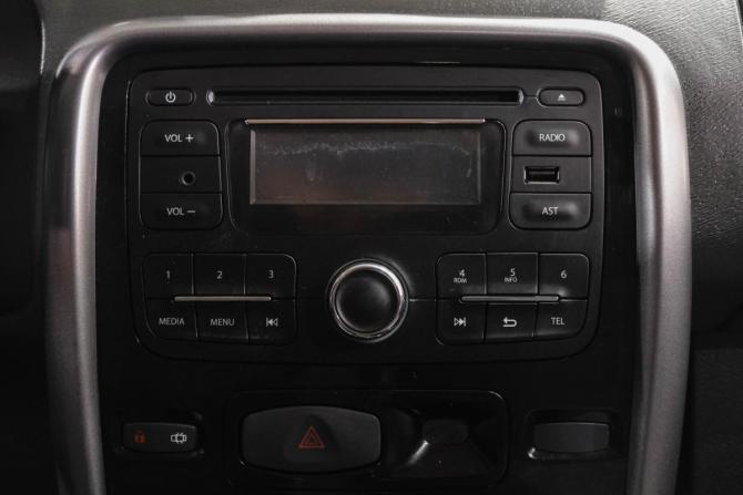 Renault Duster I с пробегом 2014 года, цена 849 000 рублей, 215000 км, внедорожник, Автокод Объявления