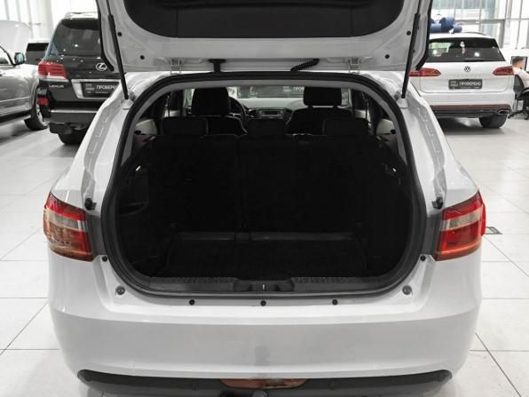 Lada (ВАЗ) Vesta I с пробегом 2019 года, цена 899 000 рублей, 155838 км, универсал, Автокод Объявления
