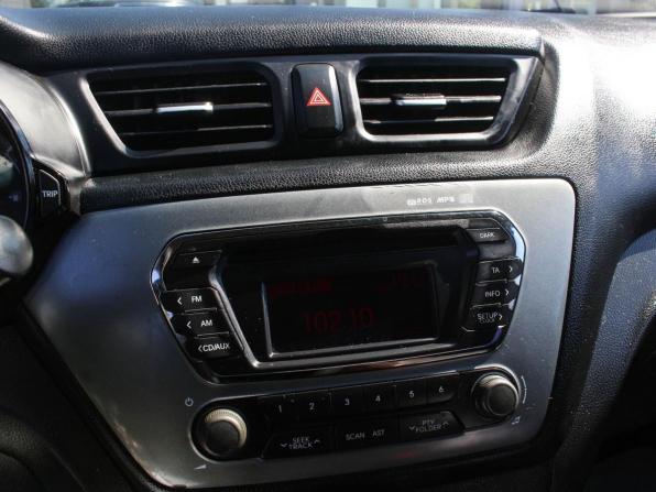 Kia Rio III Рестайлинг с пробегом 2015 года, цена 936 000 рублей, 168000 км, седан, Автокод Объявления