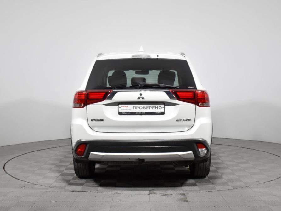 Mitsubishi Outlander III Рестайлинг 2 Санкт-Петербург  - изображение 6