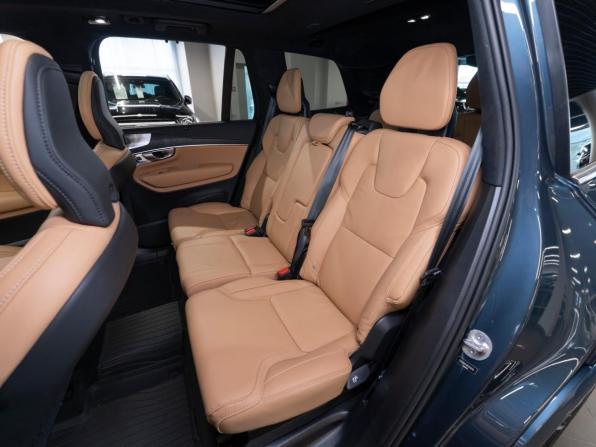 Volvo XC90 II Рестайлинг 1 с пробегом 2024 года, цена 7 830 000 рублей, 7465 км, внедорожник, Автокод Объявления
