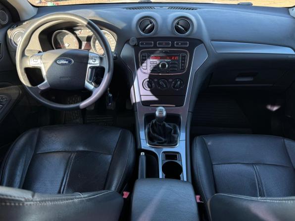 Ford Mondeo IV Рестайлинг с пробегом 2011 года, цена 650 000 рублей, 261138 км, седан, Автокод Объявления
