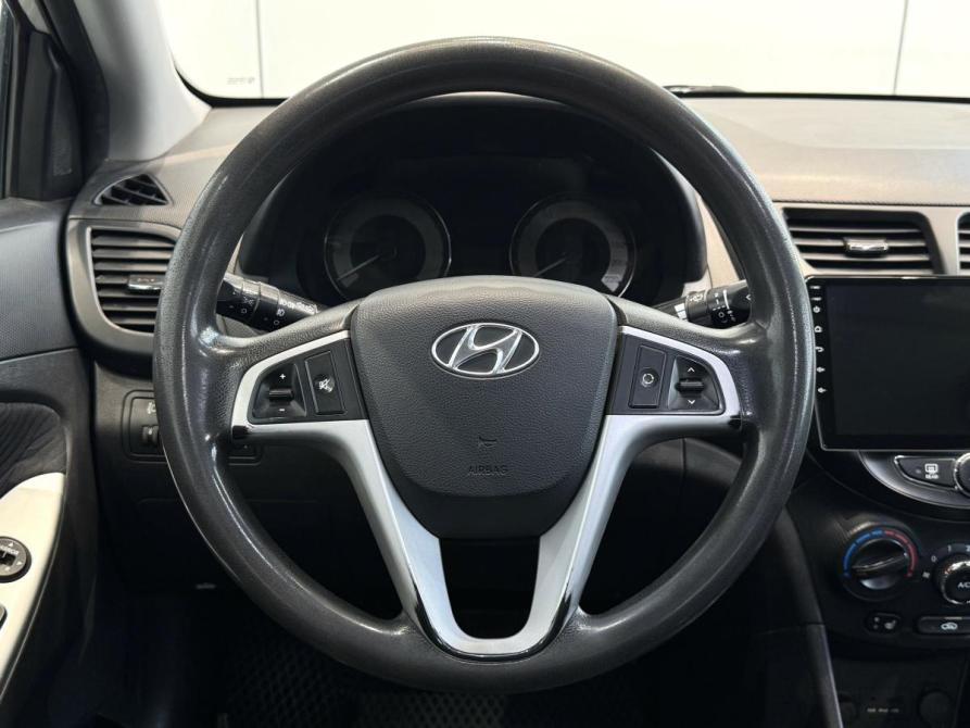 Hyundai Solaris I Волжский  - изображение 13