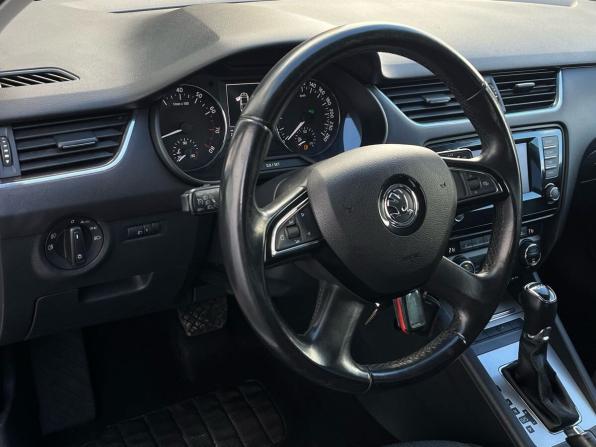 Skoda Octavia III (A7) с пробегом 2013 года, цена 930 000 рублей, 264000 км, лифтбек, Автокод Объявления