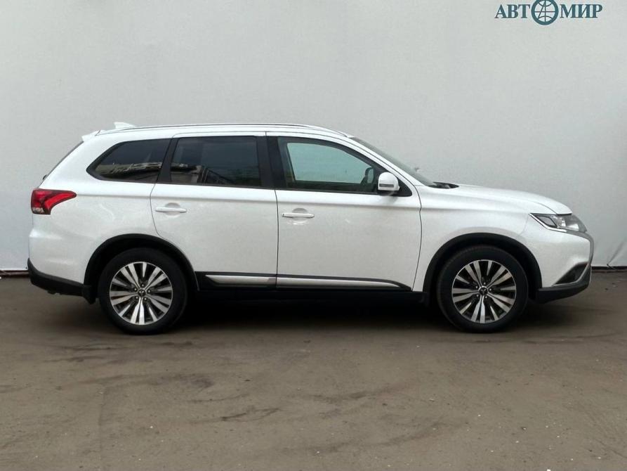 Mitsubishi Outlander III Рестайлинг 3 Москва  - изображение 4