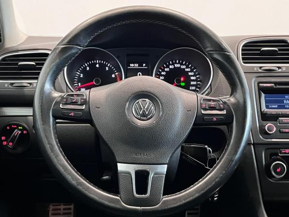 Volkswagen Golf VI с пробегом 2012 года, цена 899 000 рублей, 237015 км, хэтчбек, Автокод Объявления