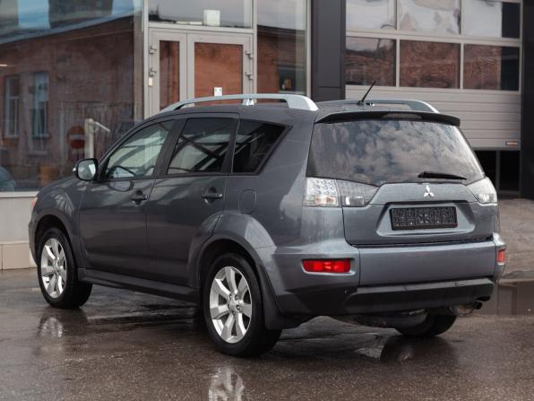 Mitsubishi Outlander II Рестайлинг с пробегом 2010 года, цена 1 250 000 рублей, 152322 км, внедорожник, Автокод Объявления