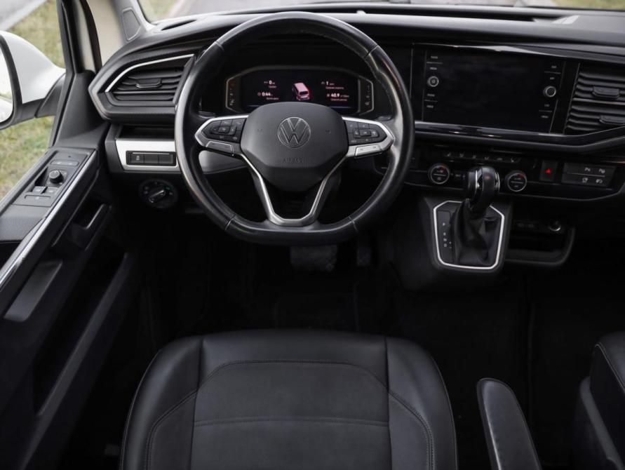 Volkswagen Multivan T6 Рестайлинг Санкт-Петербург  - изображение 14