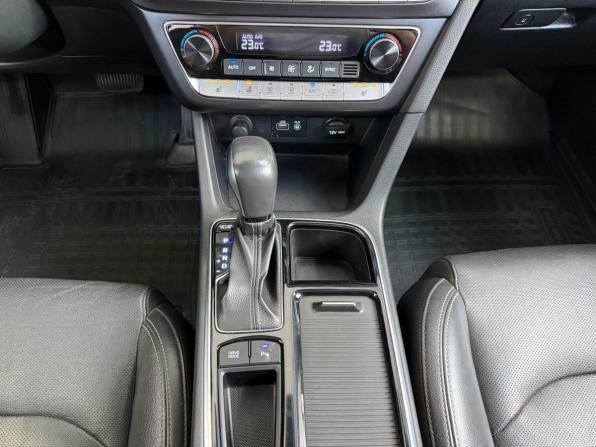 Hyundai Sonata VII (LF) Рестайлинг с пробегом 2019 года, цена 1 950 000 рублей, 123550 км, седан, Автокод Объявления