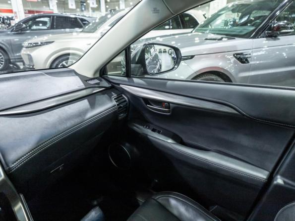 Lexus NX I с пробегом 2017 года, цена 3 275 000 рублей, 98254 км, внедорожник, Автокод Объявления