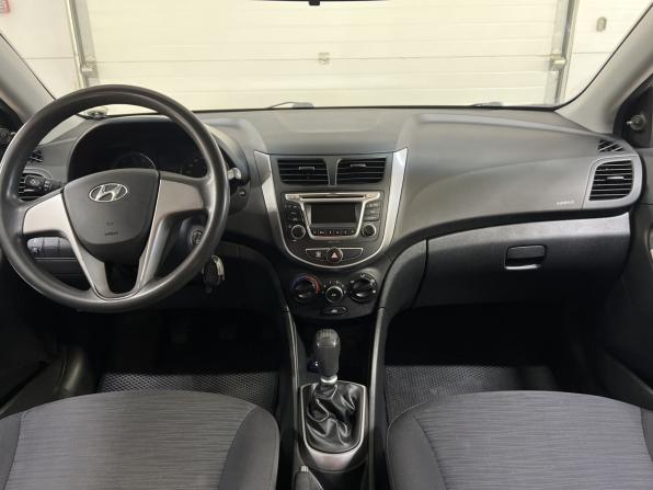 Hyundai Solaris I Рестайлинг с пробегом 2016 года, цена 869 000 рублей, 168741 км, седан, Автокод Объявления
