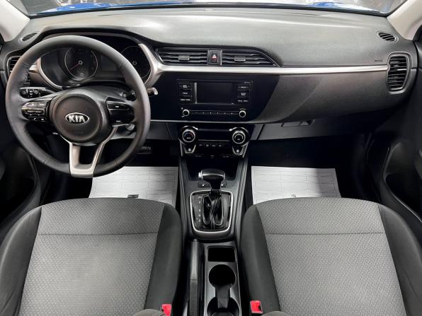 Kia Rio IV Рестайлинг с пробегом 2020 года, цена 1 595 000 рублей, 122561 км, хэтчбек, Автокод Объявления