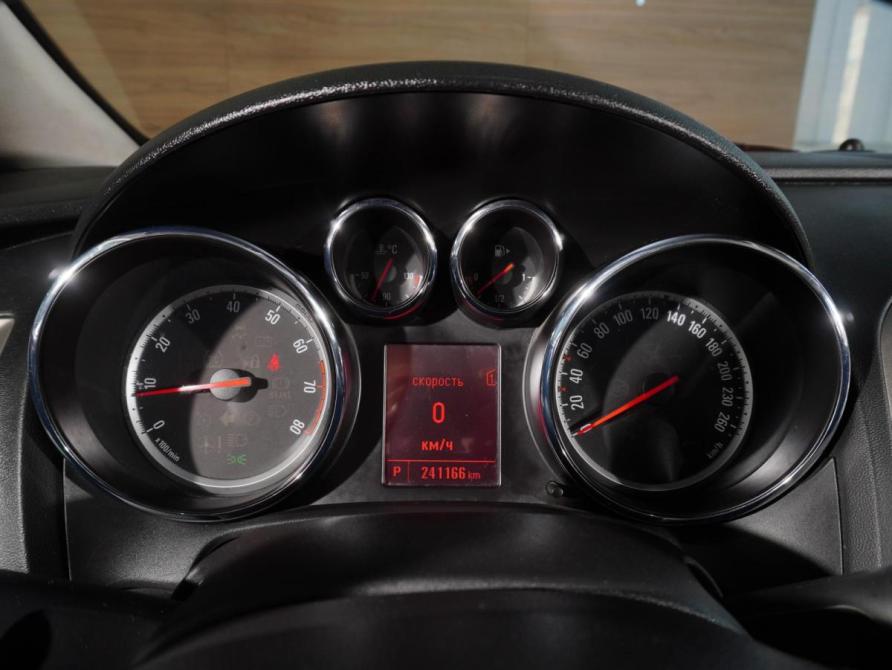 Opel Astra J Тверь  - изображение 12