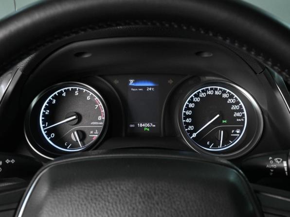 Toyota Camry VIII (XV70) с пробегом 2018 года, цена 2 699 000 рублей, 184067 км, седан, Автокод Объявления