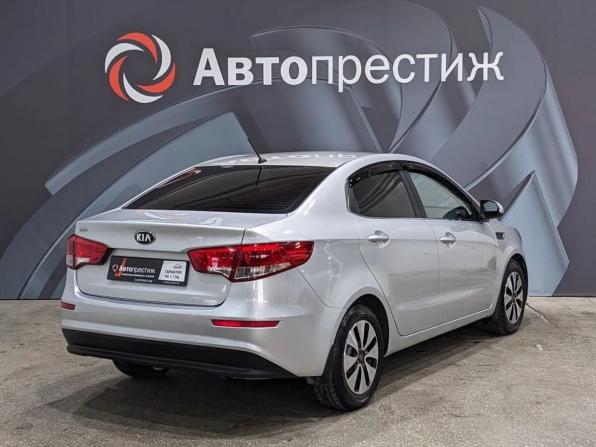 Kia Rio III Рестайлинг с пробегом 2015 года, цена 945 000 рублей, 140411 км, седан, Автокод Объявления